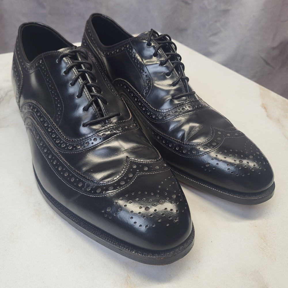 Johnston & Murphy USA 11.5 C Men's Wingtip Oxfords Black Brogue
